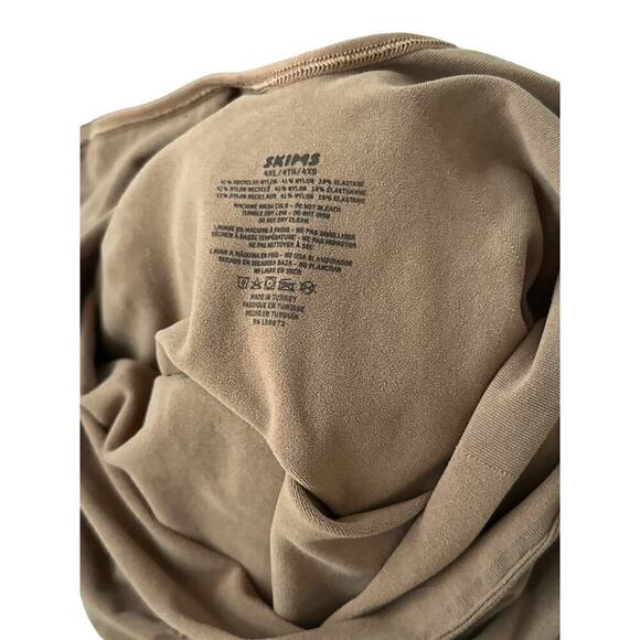 SKIMS Seamless Sculpt Thong Bodysuit Stretch Shapewear in Brown Size 4XL - Picture 5 of 7